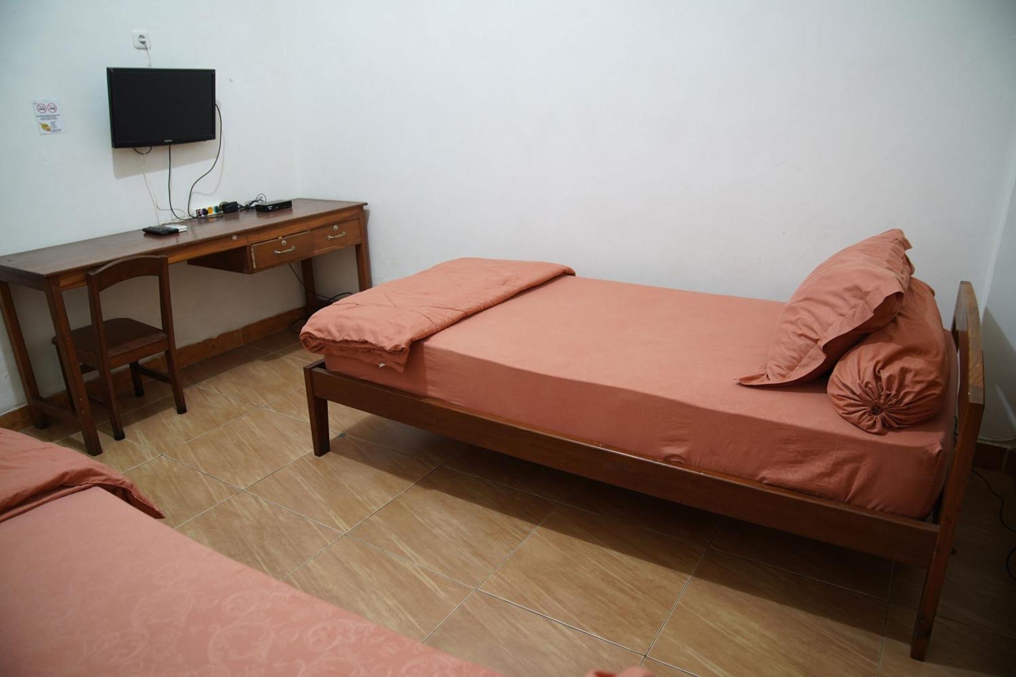 Wisma Grace Ambon Buitenkant foto